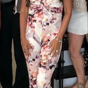 Floral romper with twist on top